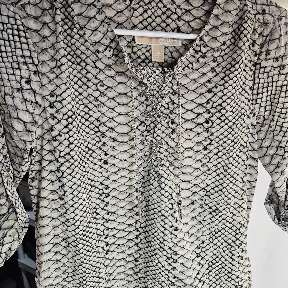 Michael Kors Snake Print Silver Chain Long Sleeves X-Small XS